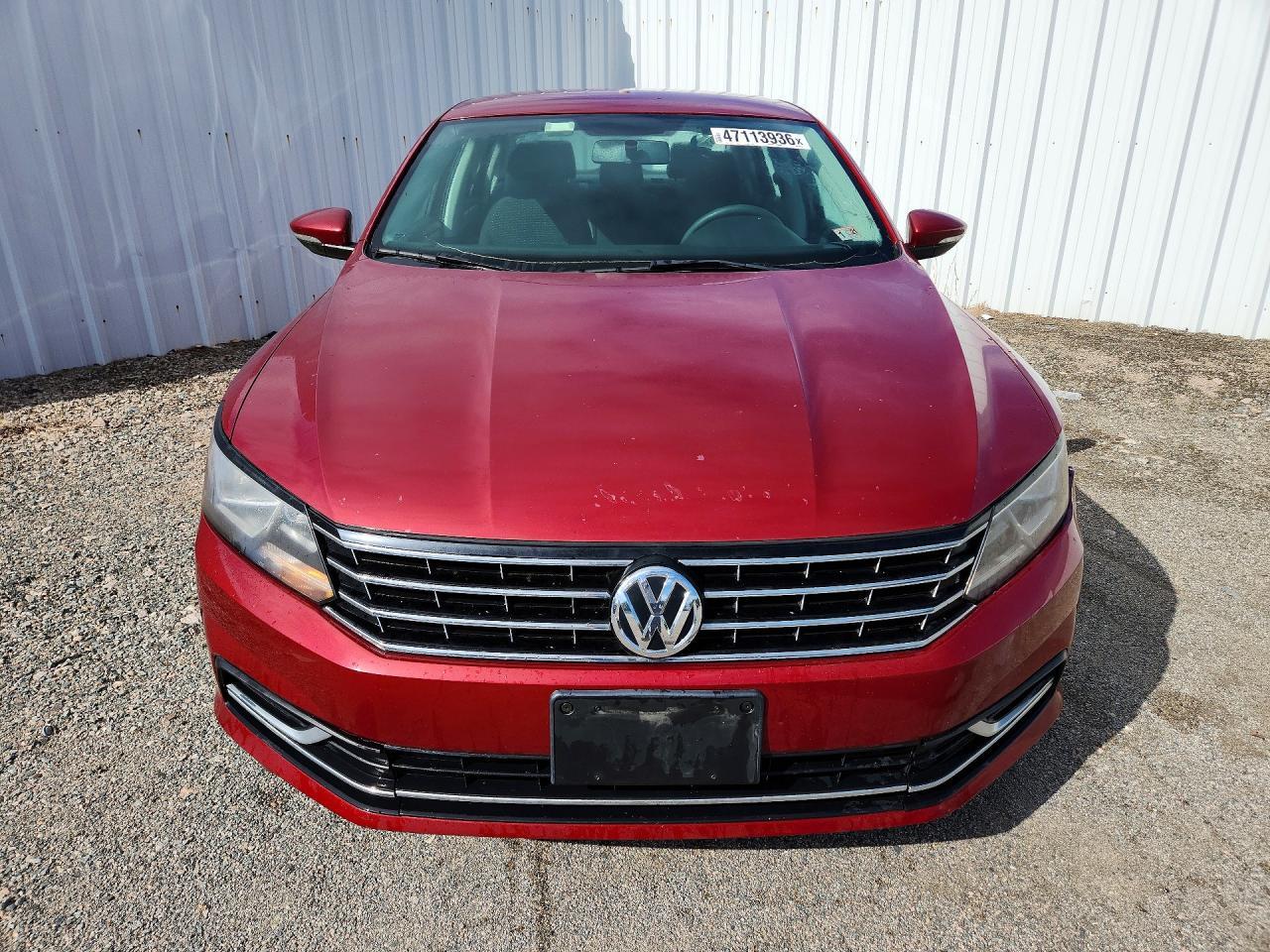 2016 Volkswagen Passat S - Фото 5