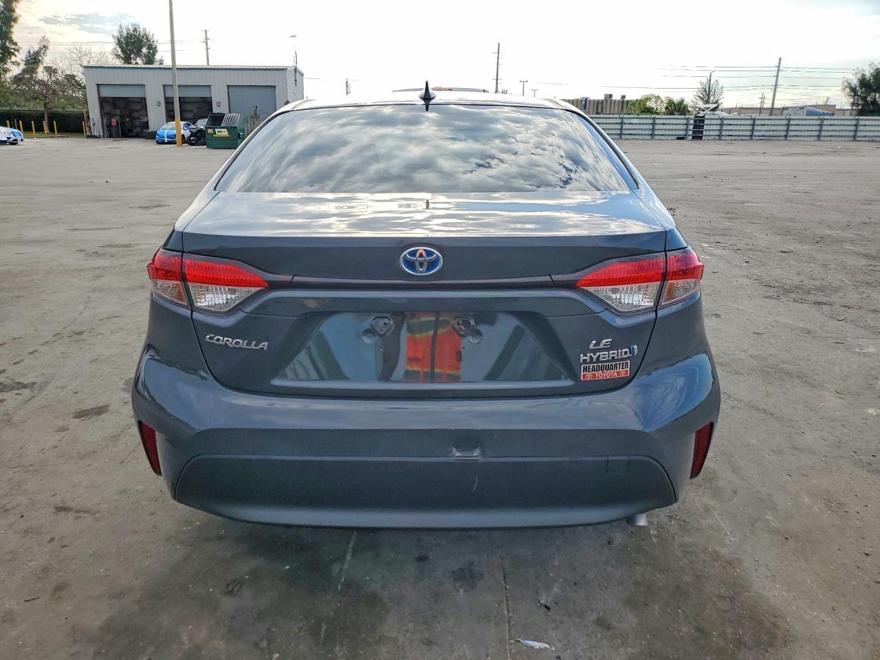 2024 Toyota Corolla Hybrid Le - Image 6