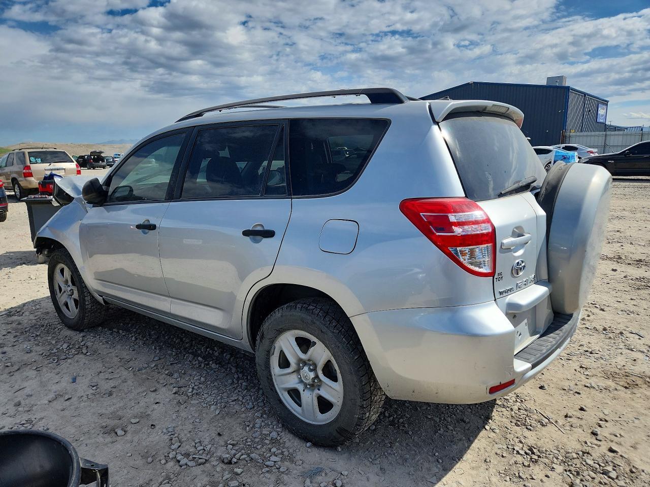 2009 Toyota Rav4 Adventure - Image 2