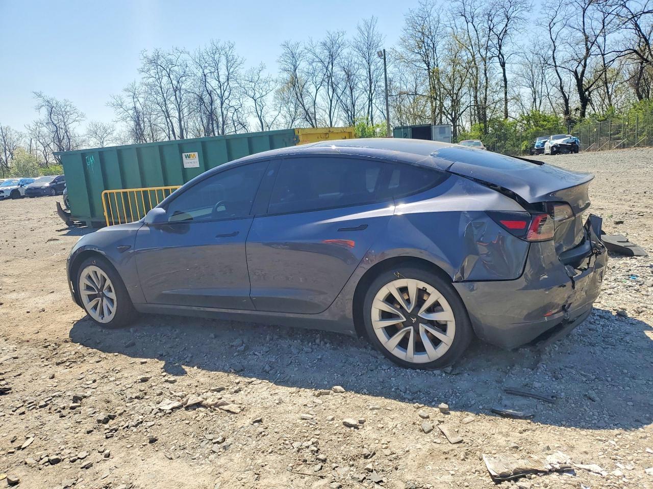 2022 Tesla Model 3 - Image 2