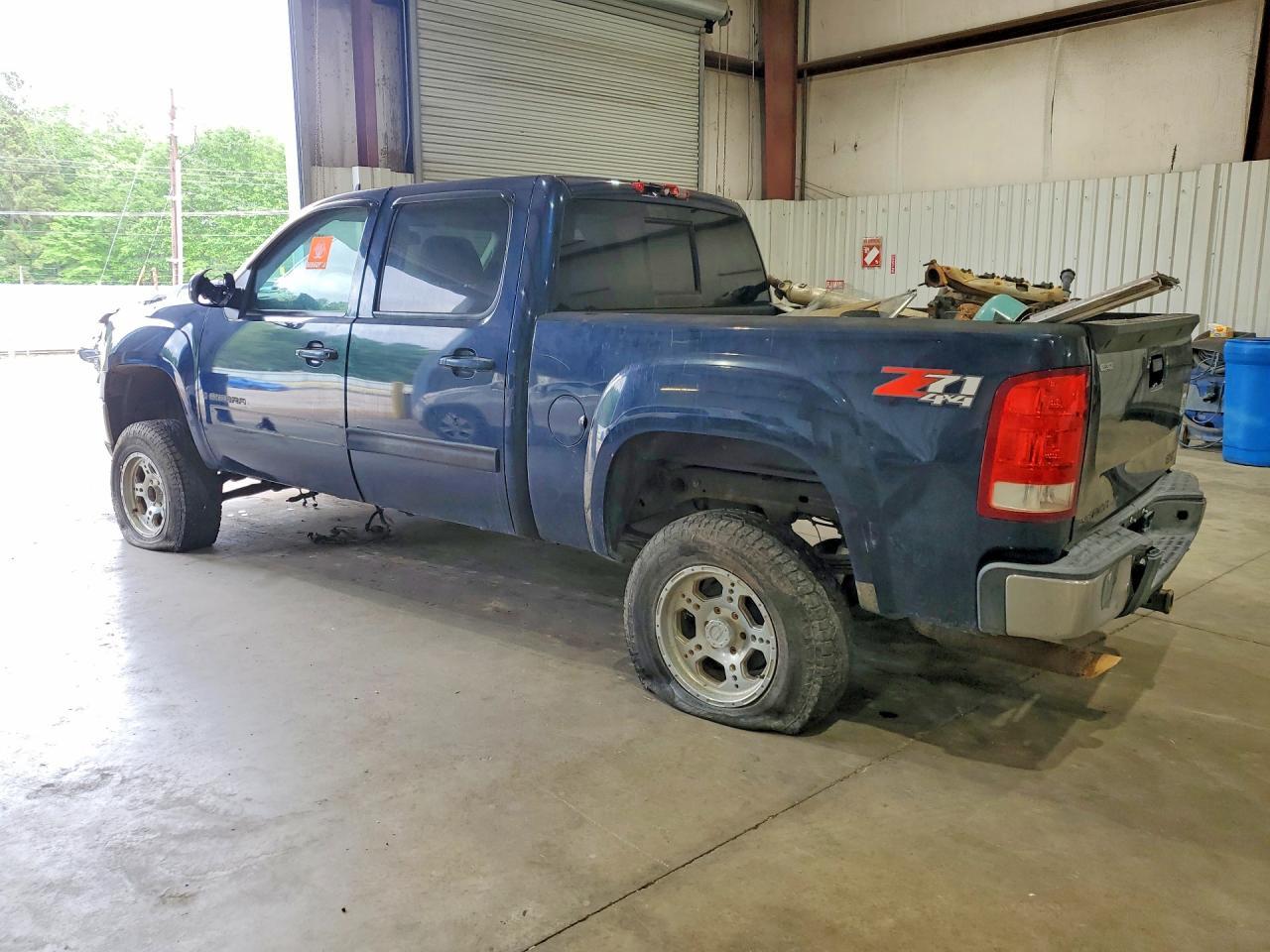 2008 GMC Sierra C1500 - Фото 2