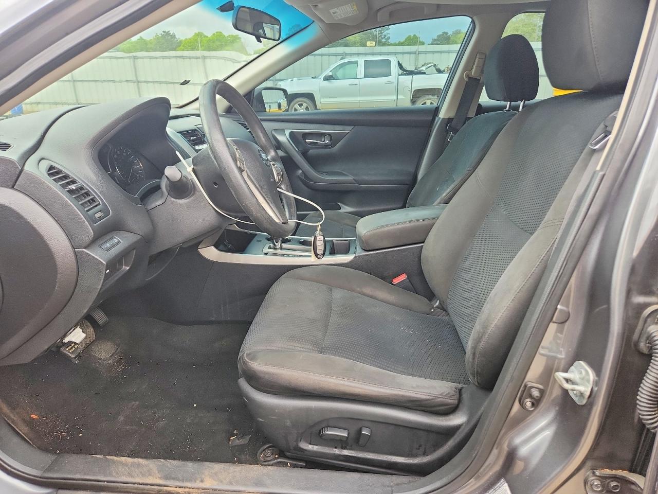 2015 Nissan Altima 2.5 S - Фото 7