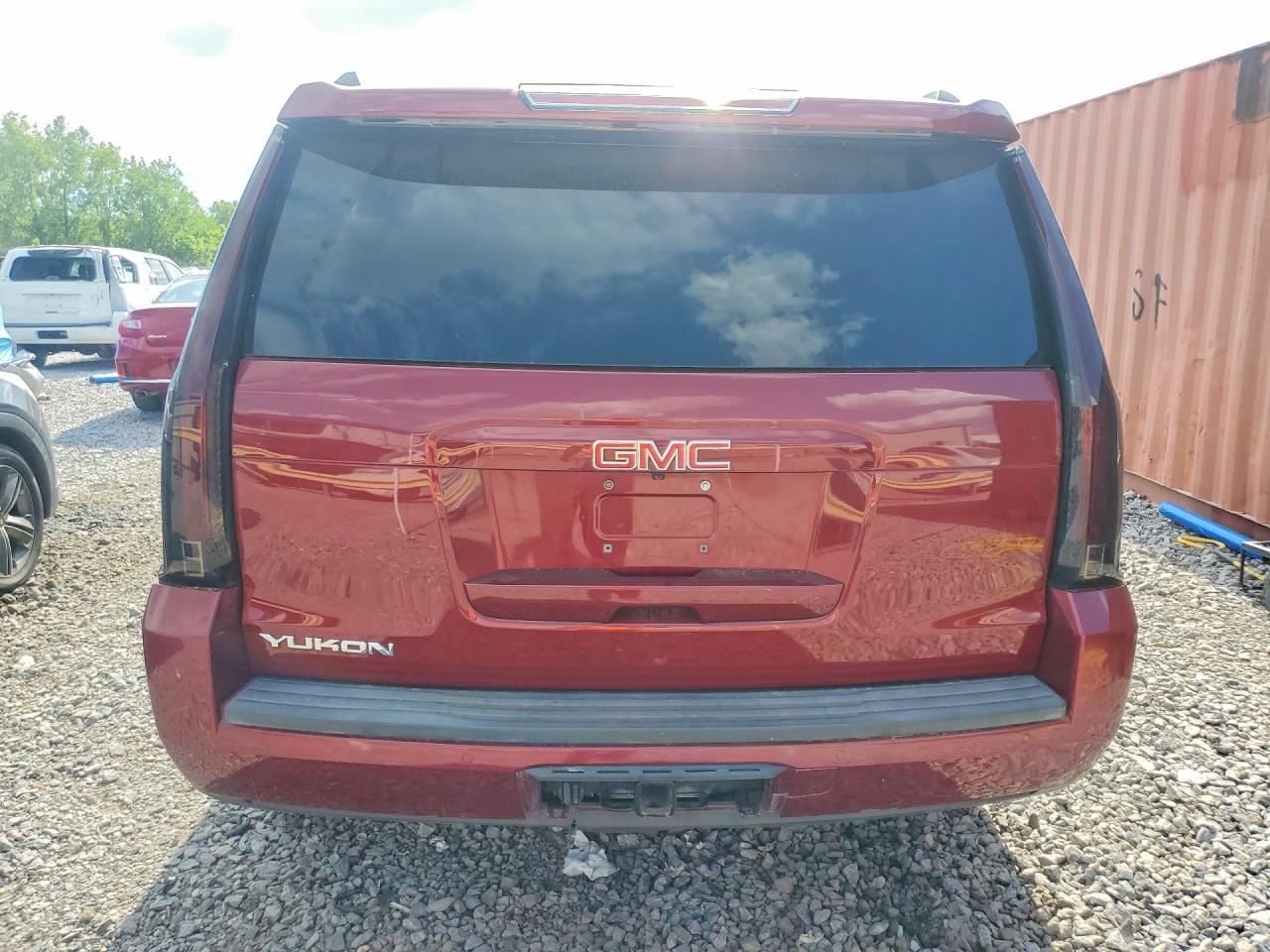 2017 GMC Yukon Slt - Image 6