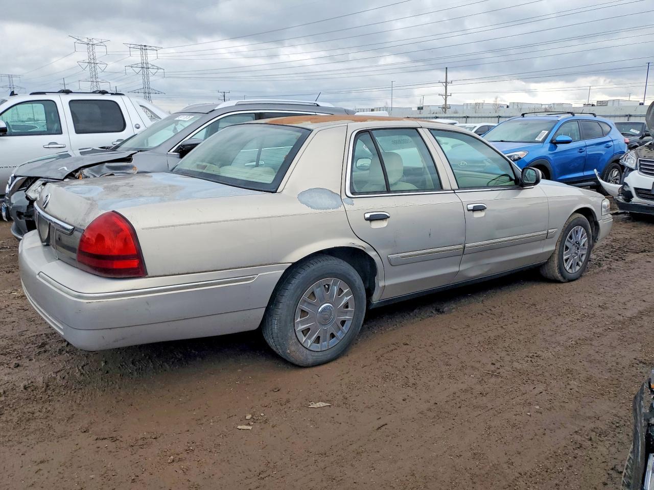 2007 Mercury Grand Marquis Gs - Фото 3