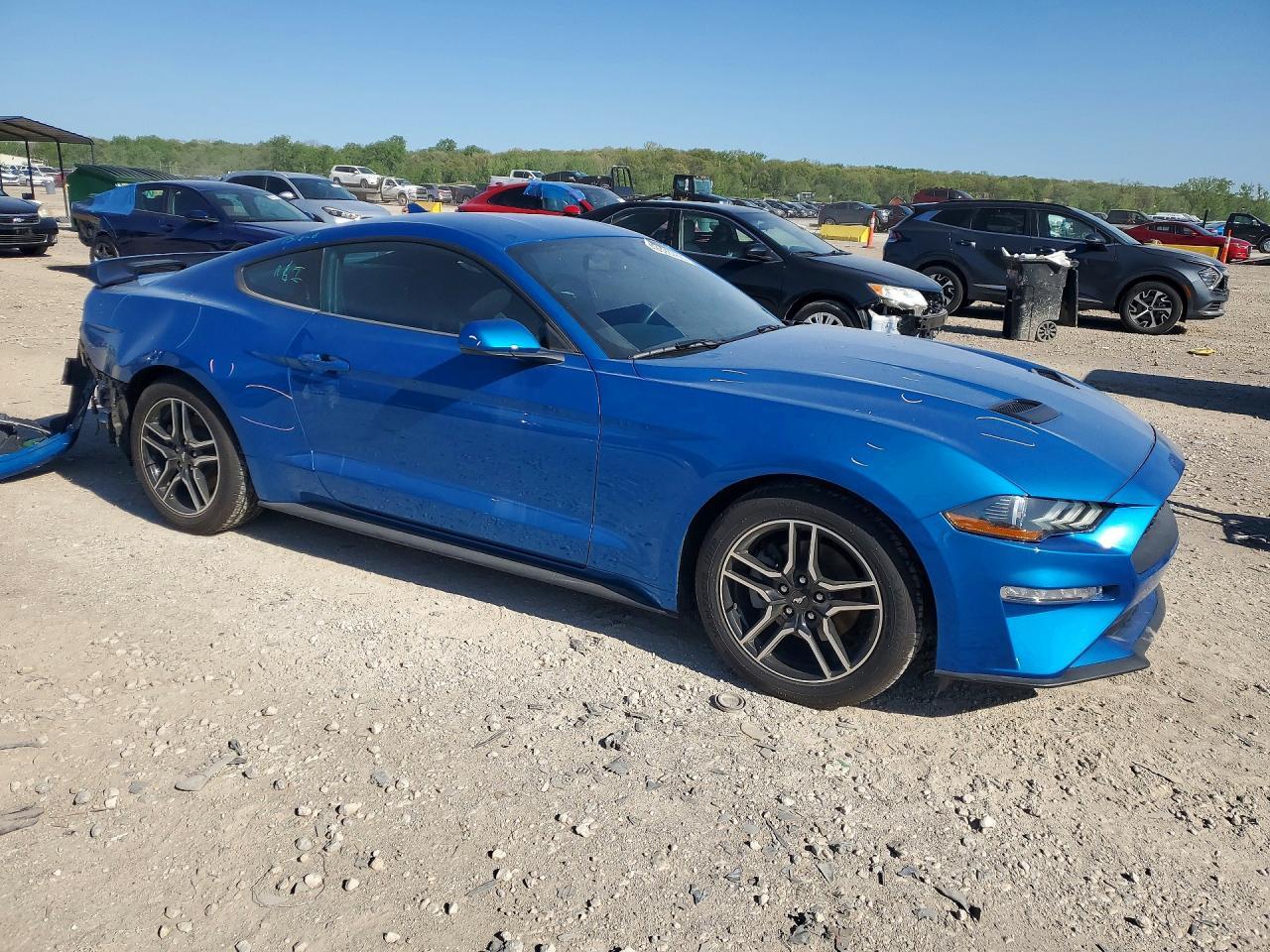 2020 Ford Mustang - Image 4
