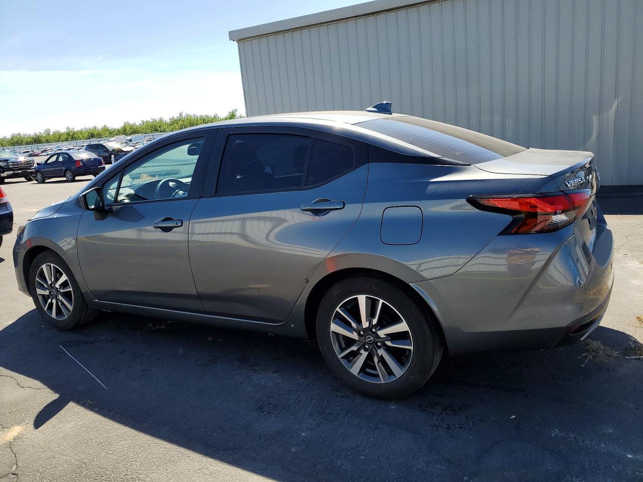 2025 Nissan Versa Sv - Фото 2