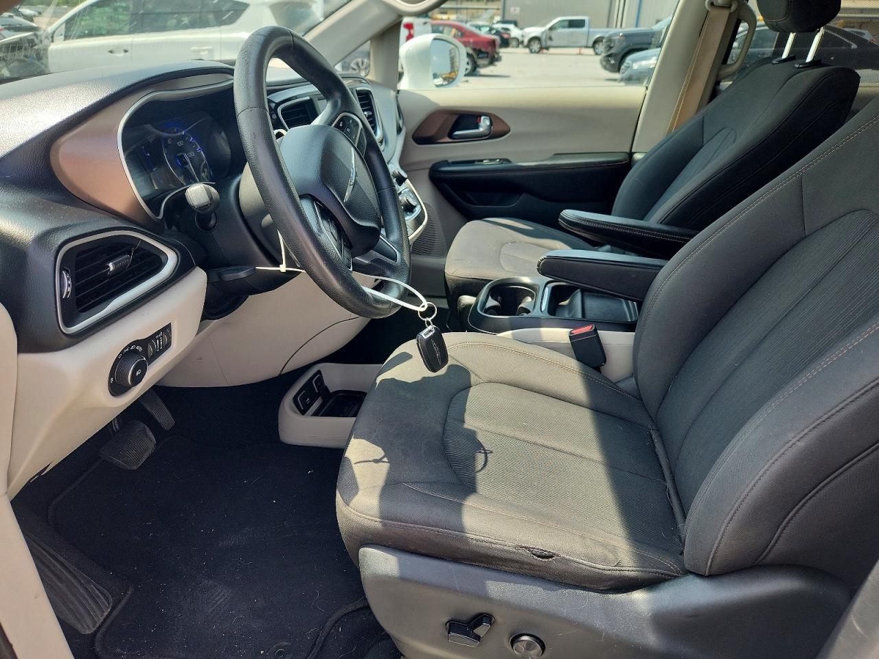 2018 Chrysler Pacifica Touring Plus - Фото 7