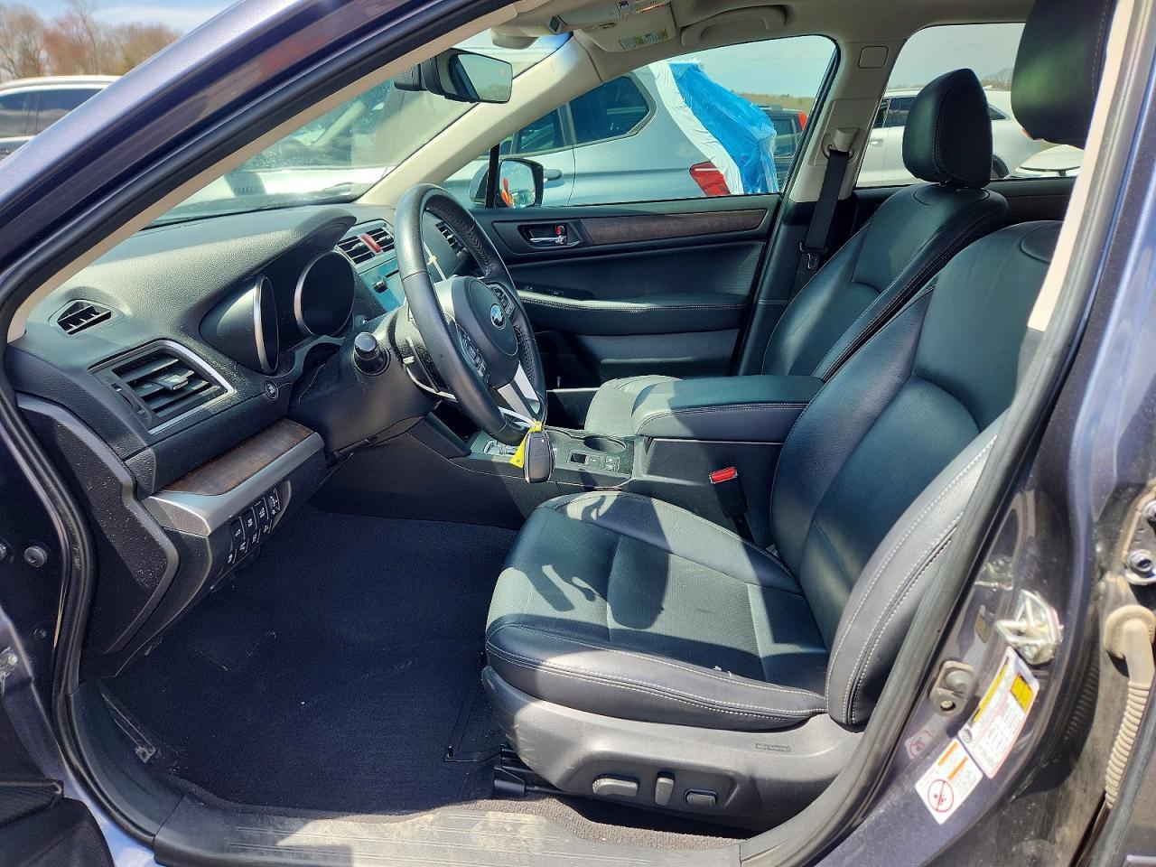 2017 Subaru Outback 3.6R Limited - Фото 7