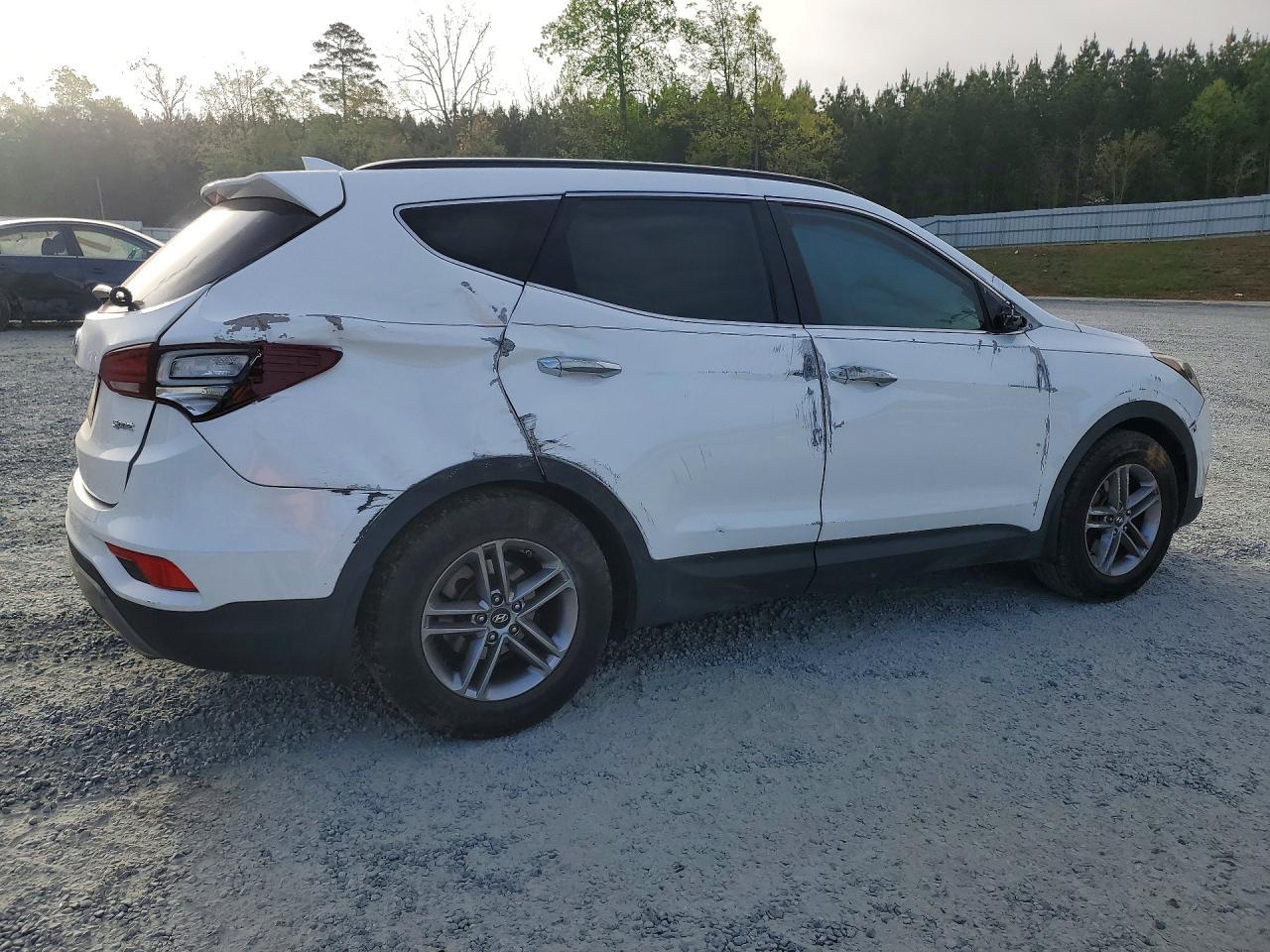 2017 Hyundai Santa Fe Sport 2.4L - Фото 3