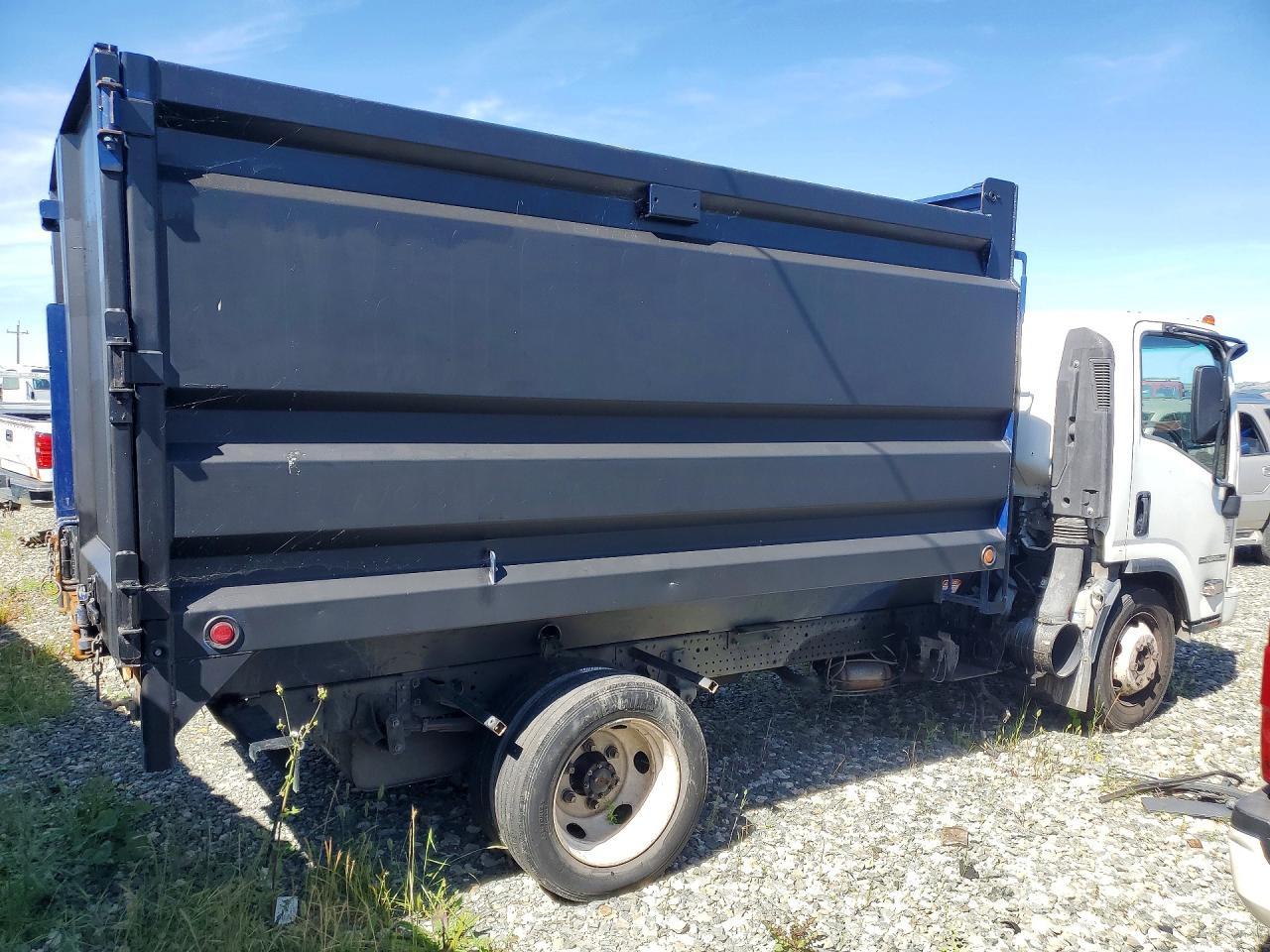 2017 Isuzu Npr Hd - Image 3