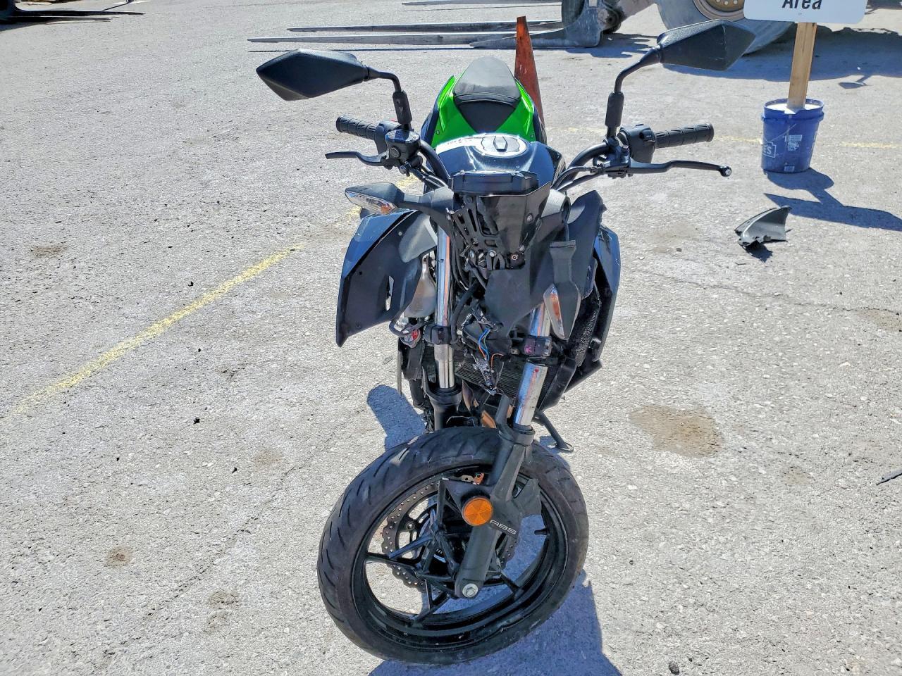 2022 Kawasaki Er400 D - Фото 2