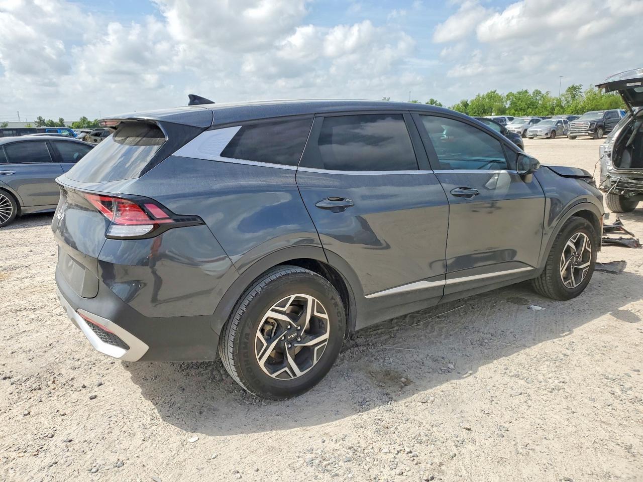 2023 Kia Sportage Lx - Фото 3