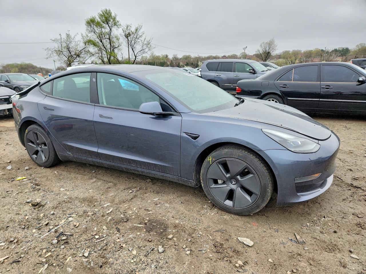2021 Tesla Model 3 - Image 4