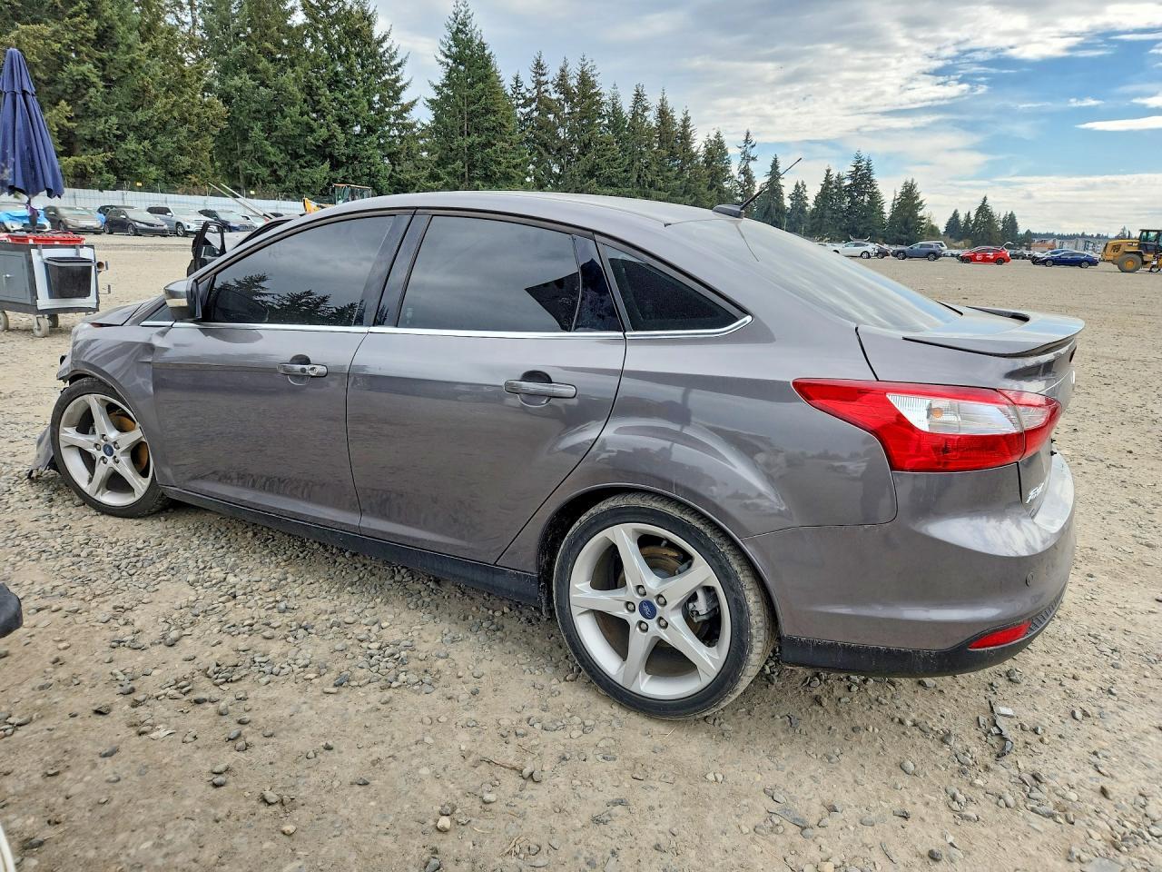 2012 Ford Focus Titanium - Фото 2