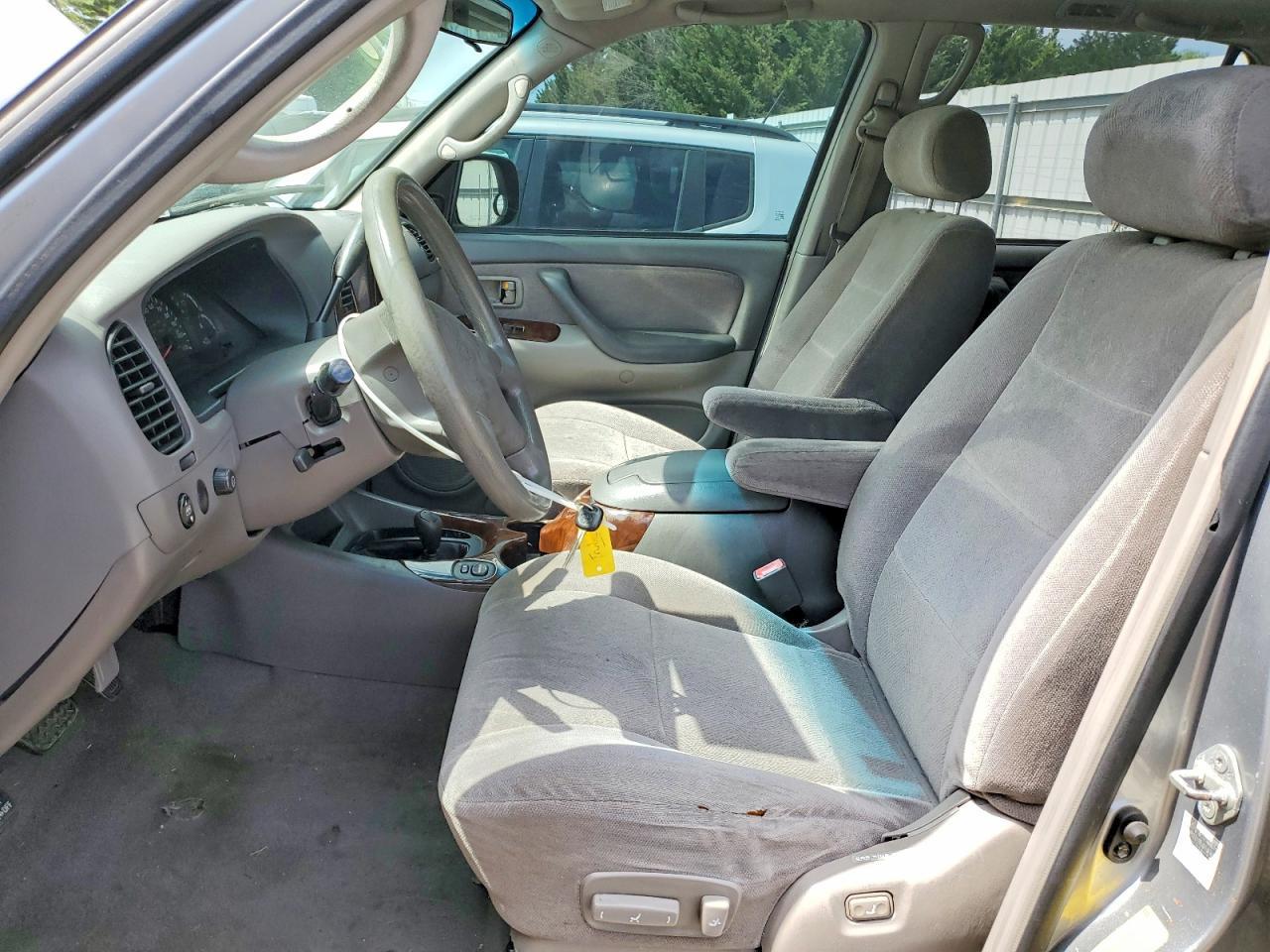 2002 Toyota Sequoia Sr5 - Фото 7