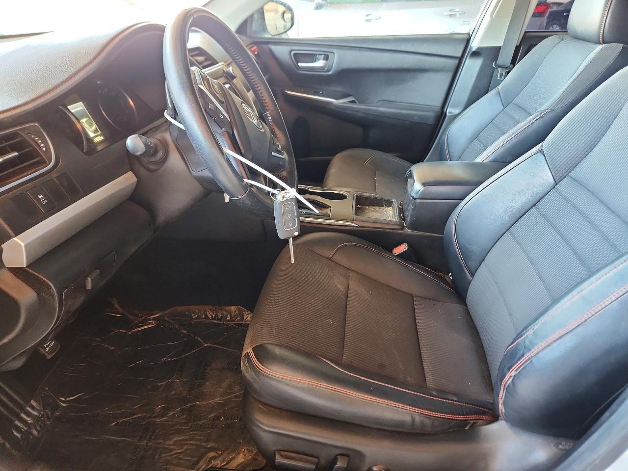 2016 Toyota Camry Se - Image 7