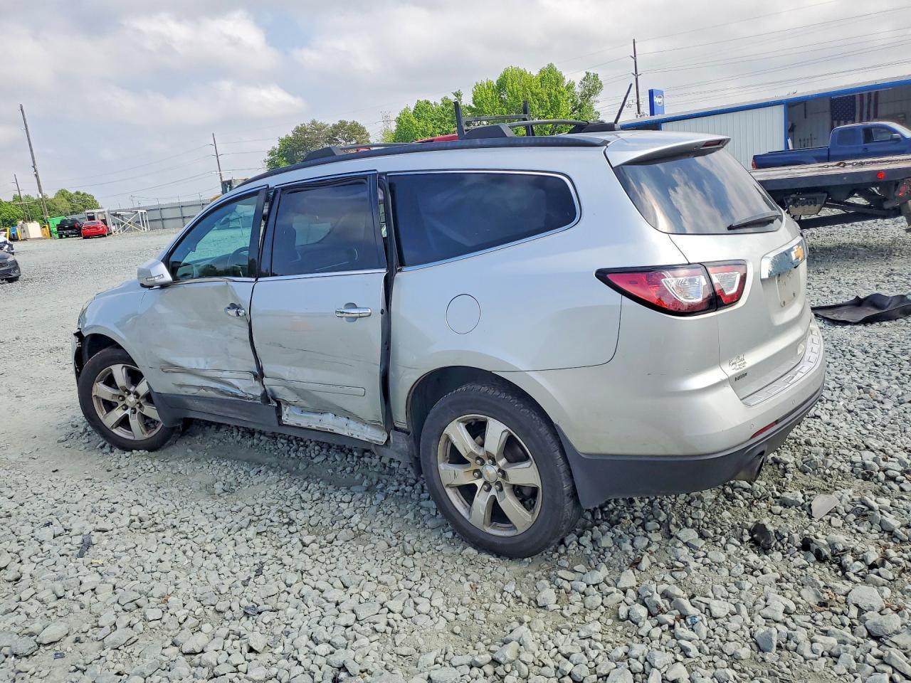 2016 Chevrolet Traverse Ltz - Фото 2