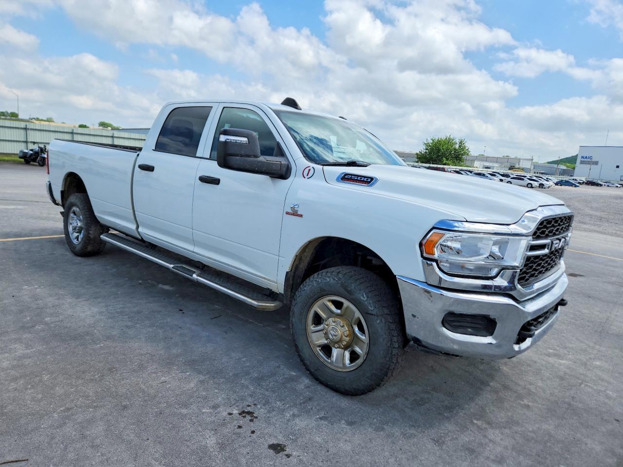 2023 Ram 2500 Tradesman - Image 4