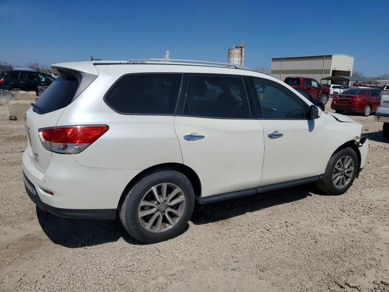 2016 Nissan Pathfinder Sv - Фото 3