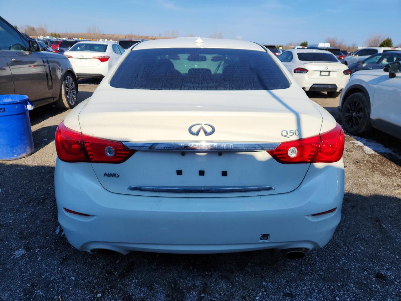 2016 Infiniti Q50 2.0T - Image 6