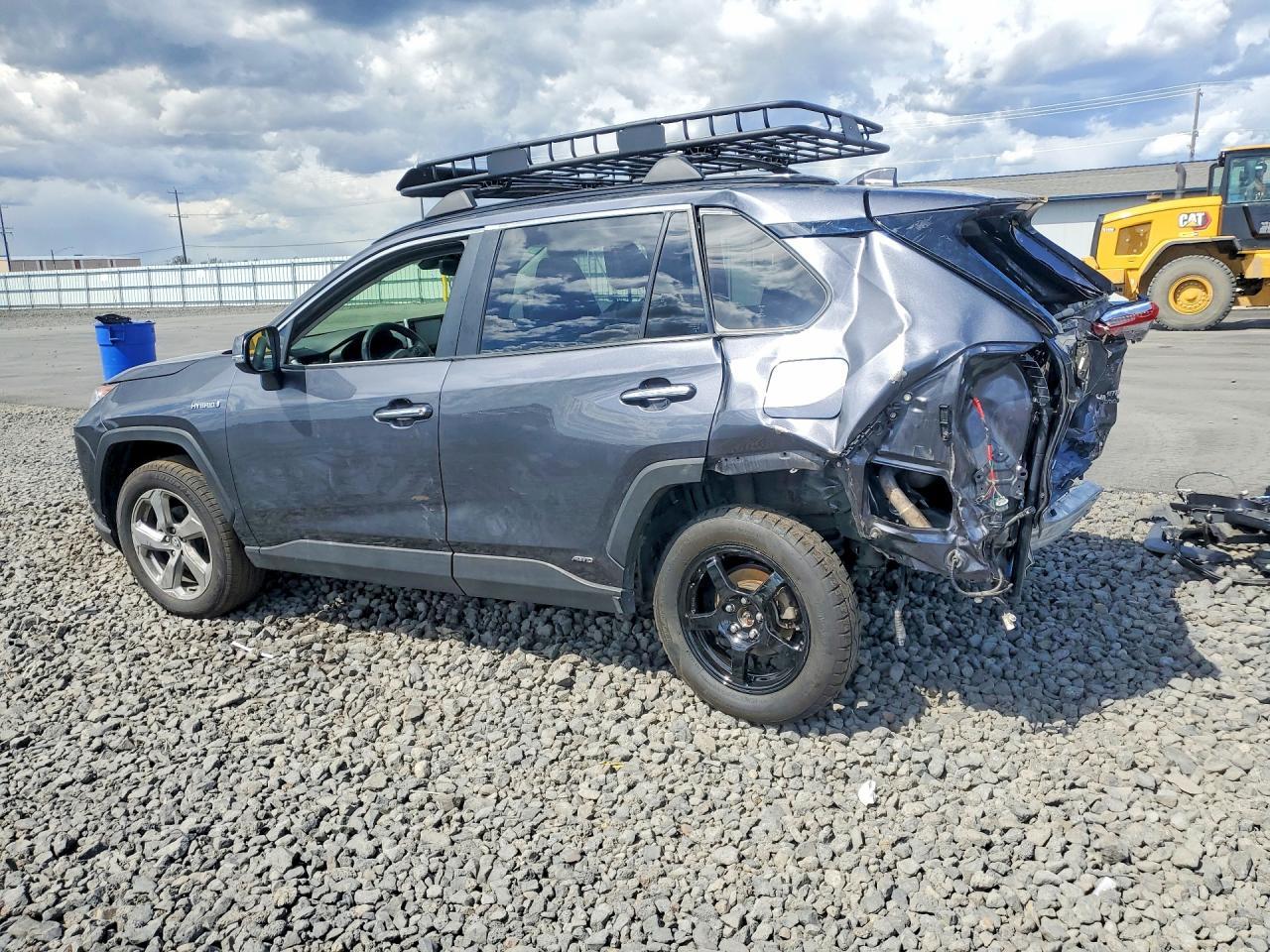 2020 Toyota Rav4 Limited - Image 2