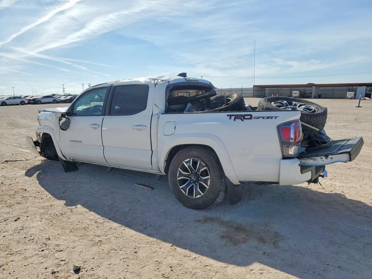 2020 Toyota Tacoma Trd Sport - Image 2