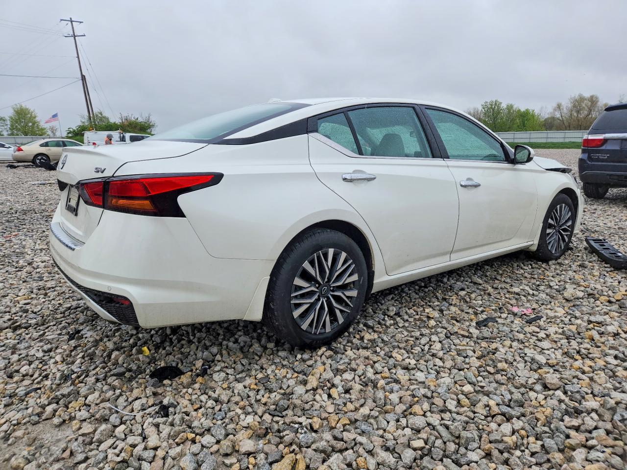 2023 Nissan Altima 2.5 Sv - Фото 3