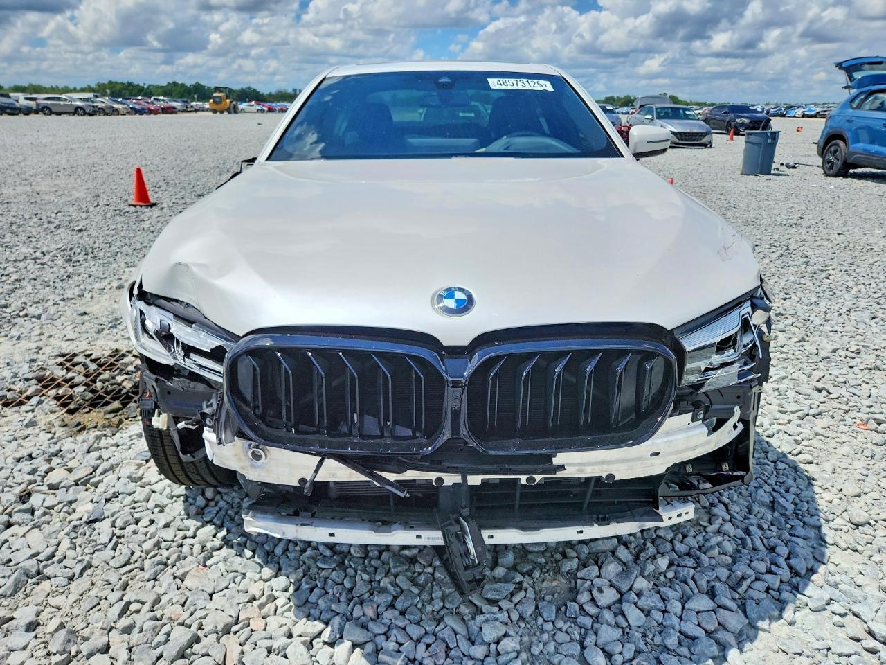 2022 BMW 530 I - Фото 5