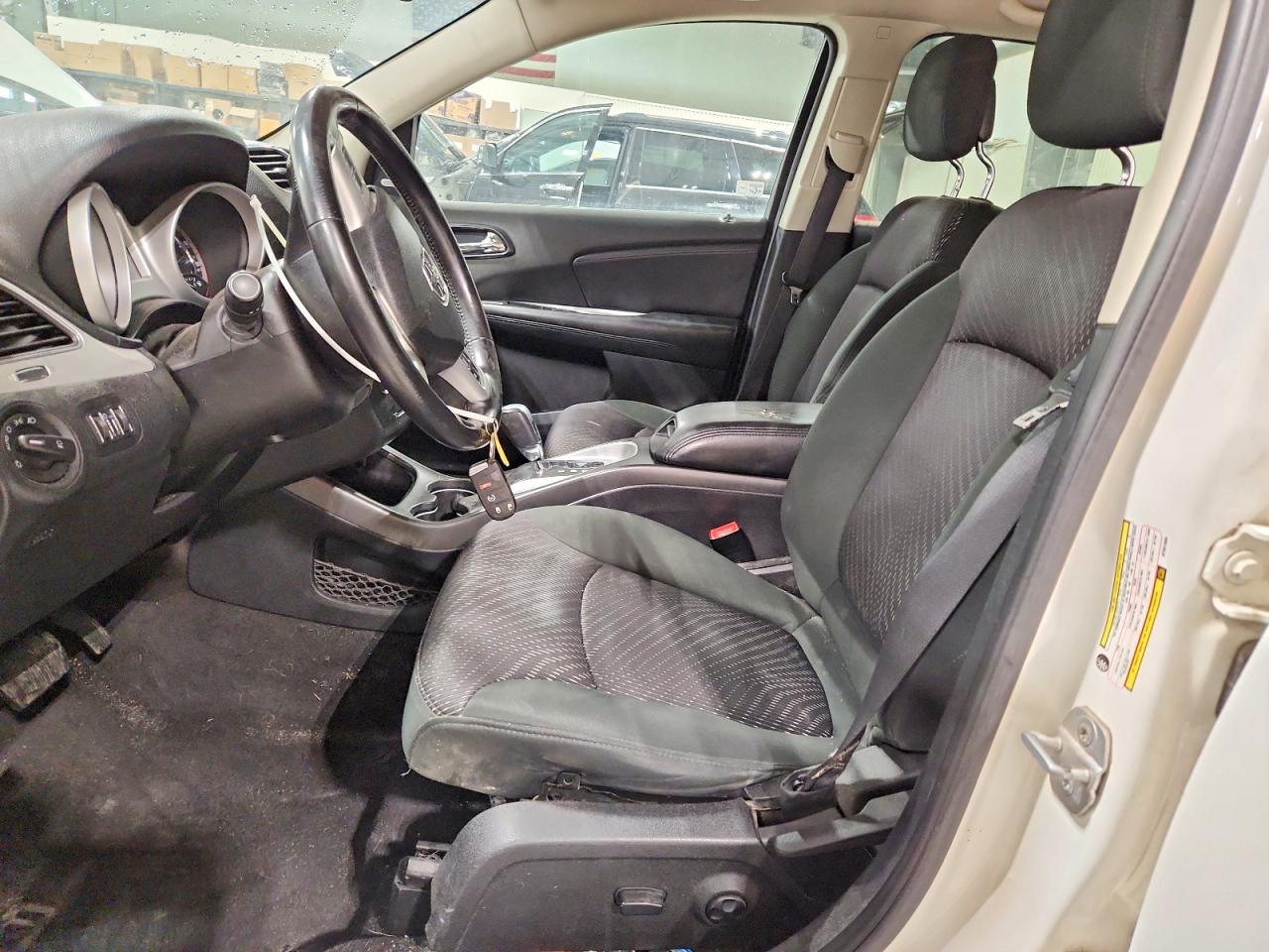 2011 Dodge Journey Crew - Фото 7