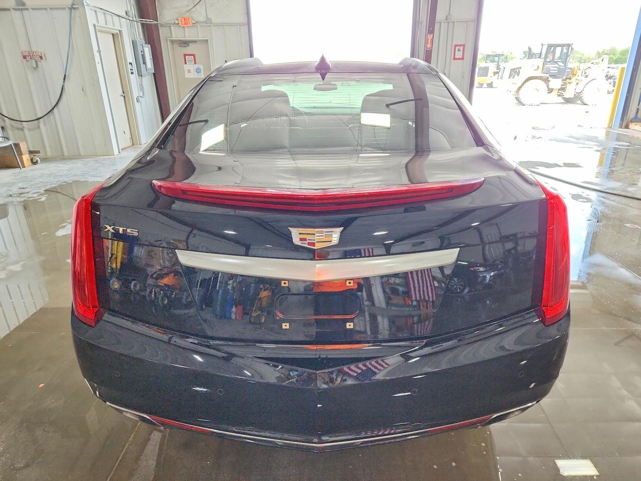 2016 Cadillac Xts Luxury Collection - Image 6
