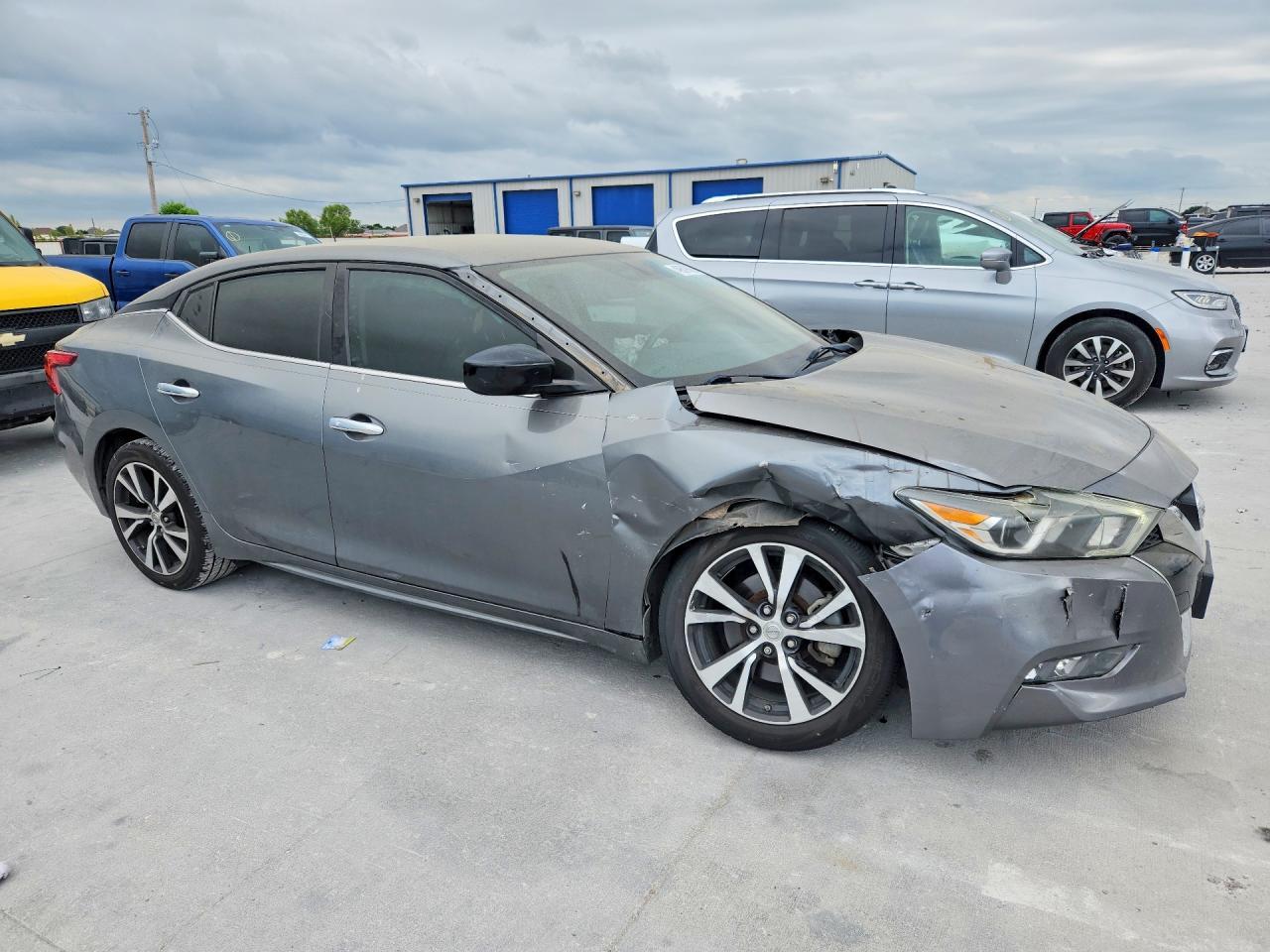 2017 Nissan Maxima 3.5 S - Image 4