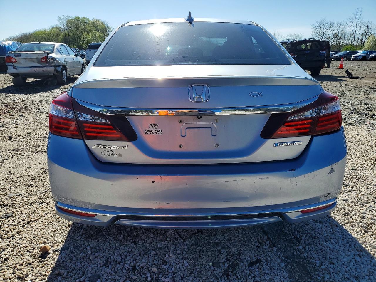 2017 Honda Accord Hybrid Exl - Image 6