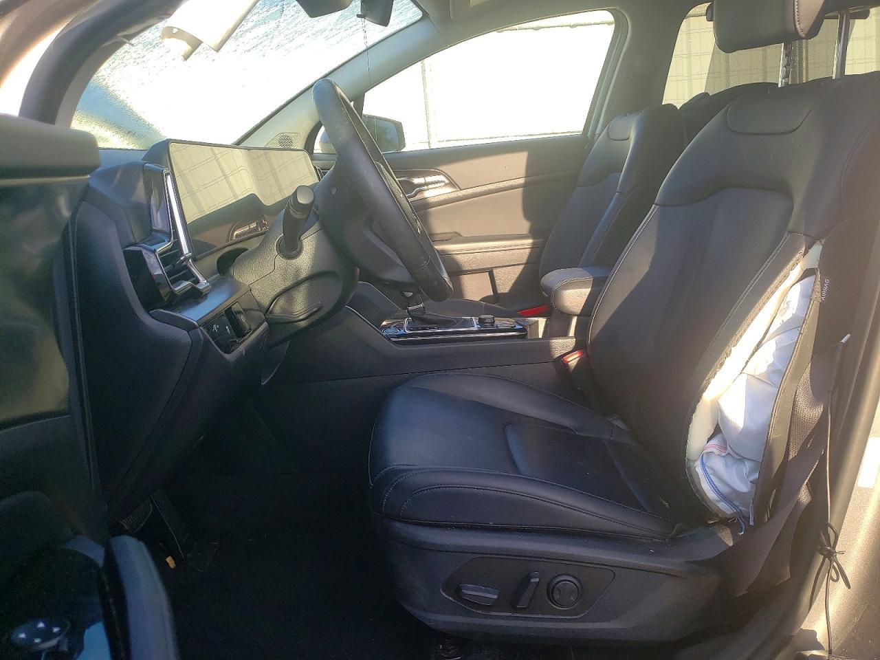 2024 Kia Sportage Ex - Image 7