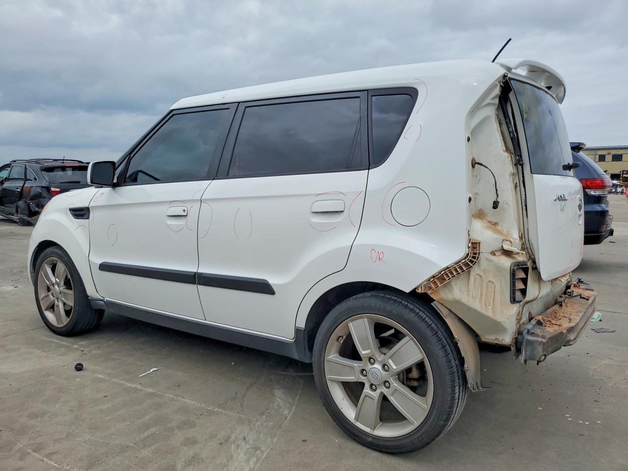 2010 Kia Soul + - Фото 2