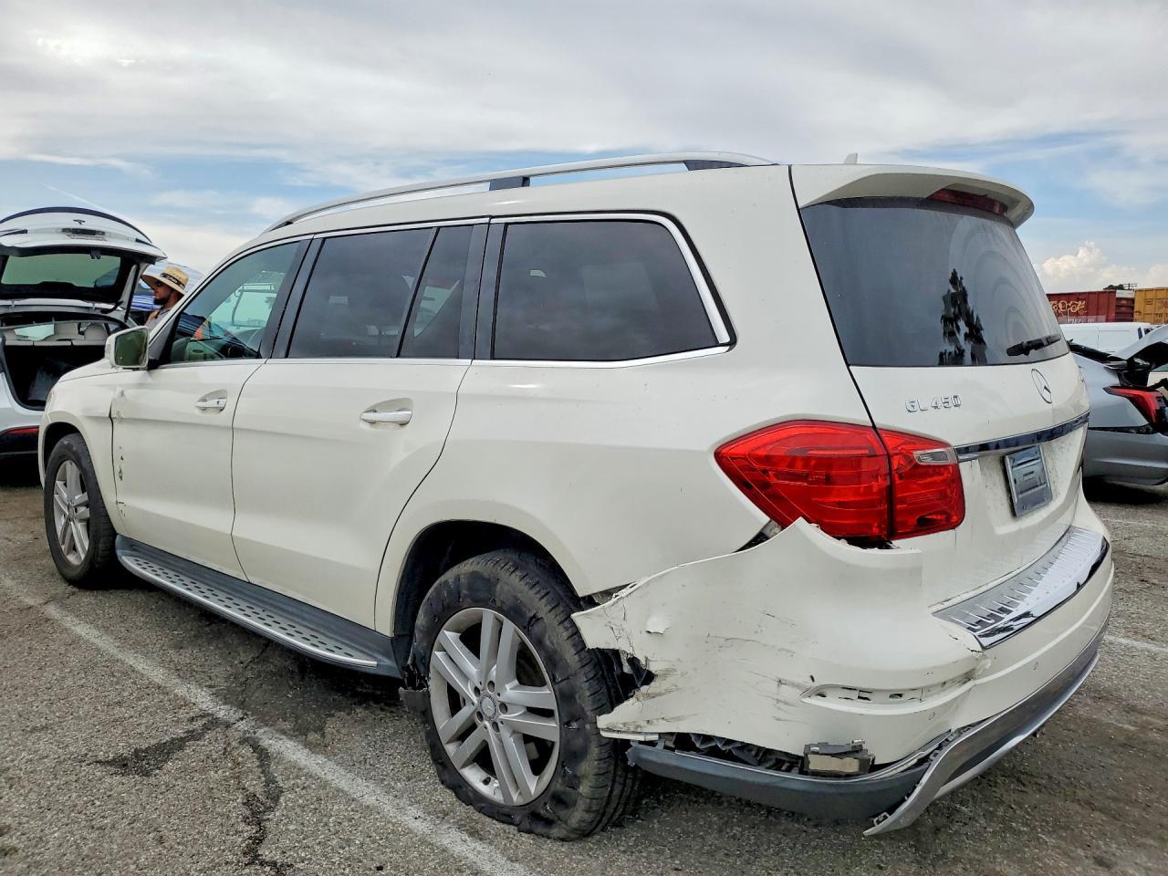 2014 Mercedes-Benz Gl 450 4Matic - Фото 2