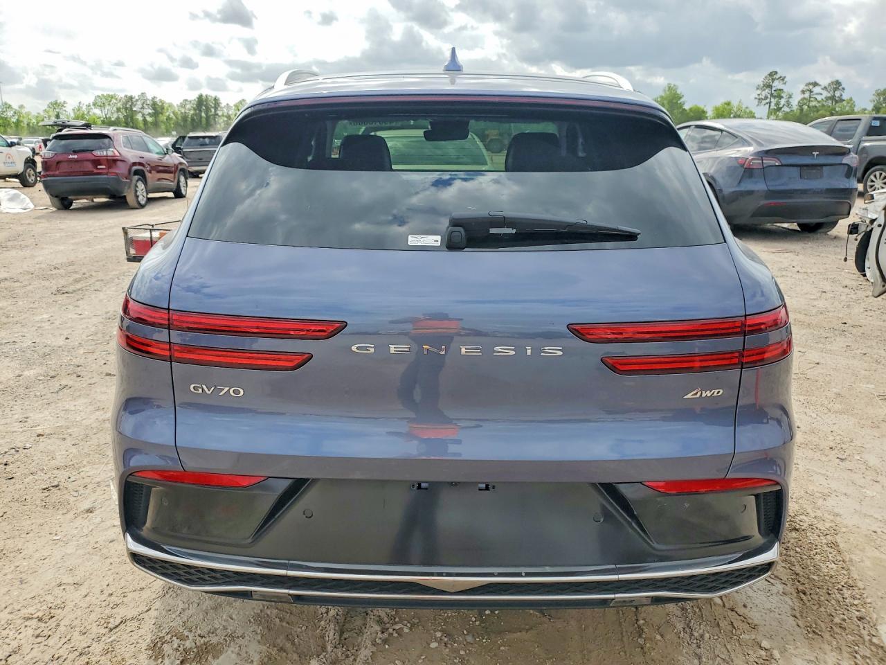 2026 Genesis Gv70 2.5T Select - Image 6