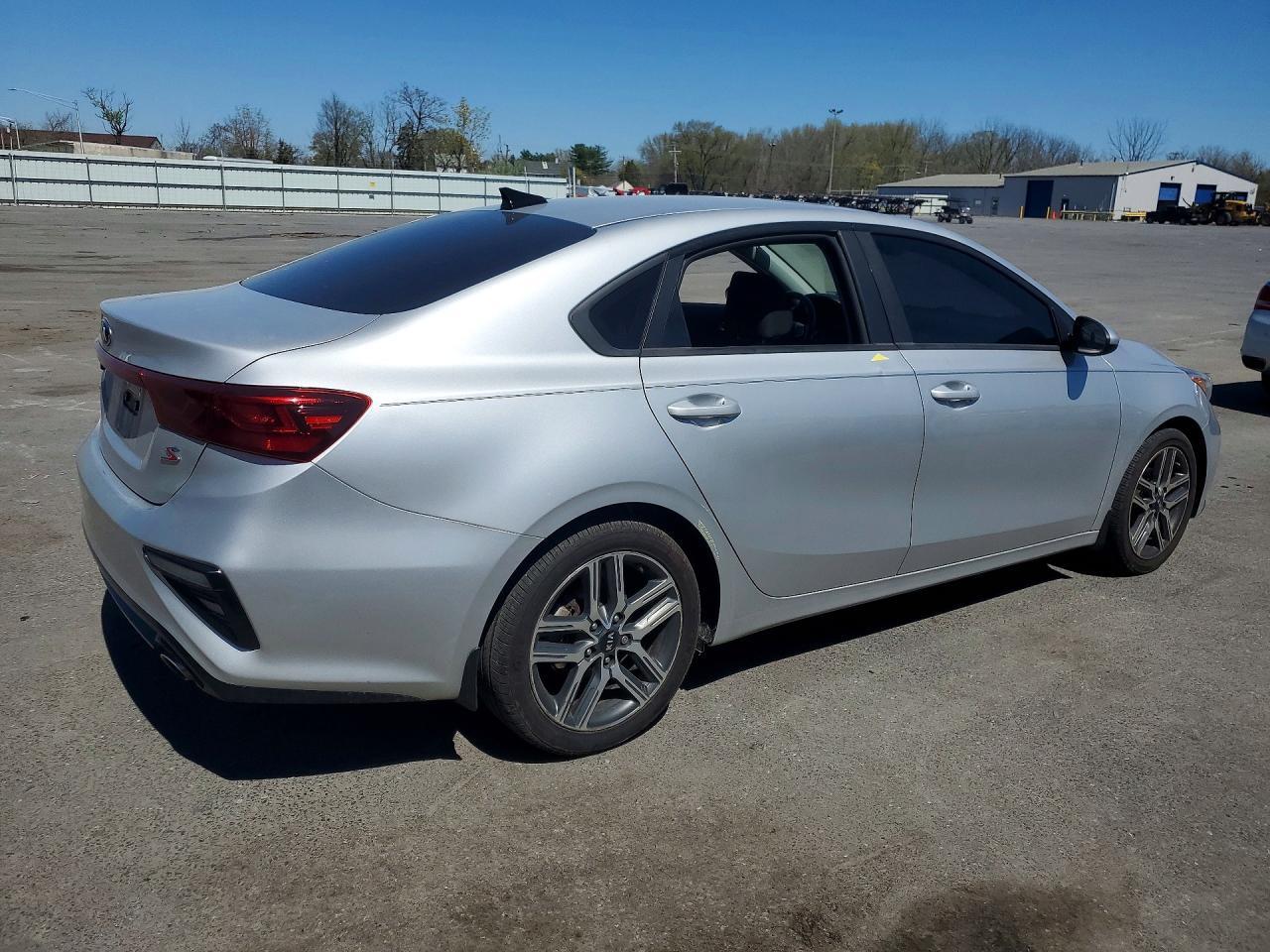 2019 Kia Forte S - Image 3