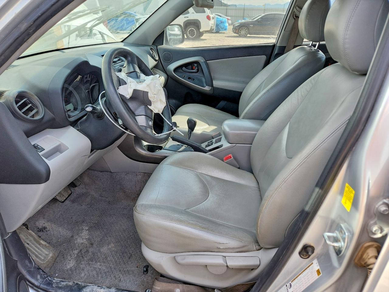 2009 Toyota Rav4 Adventure - Image 7