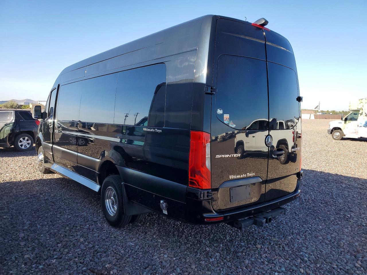 2019 Mercedes-Benz Sprinter 3500 - Image 2