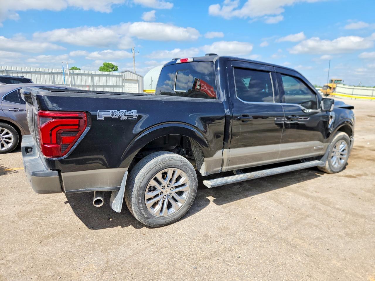 2025 Ford F150 King Ranch - Фото 3