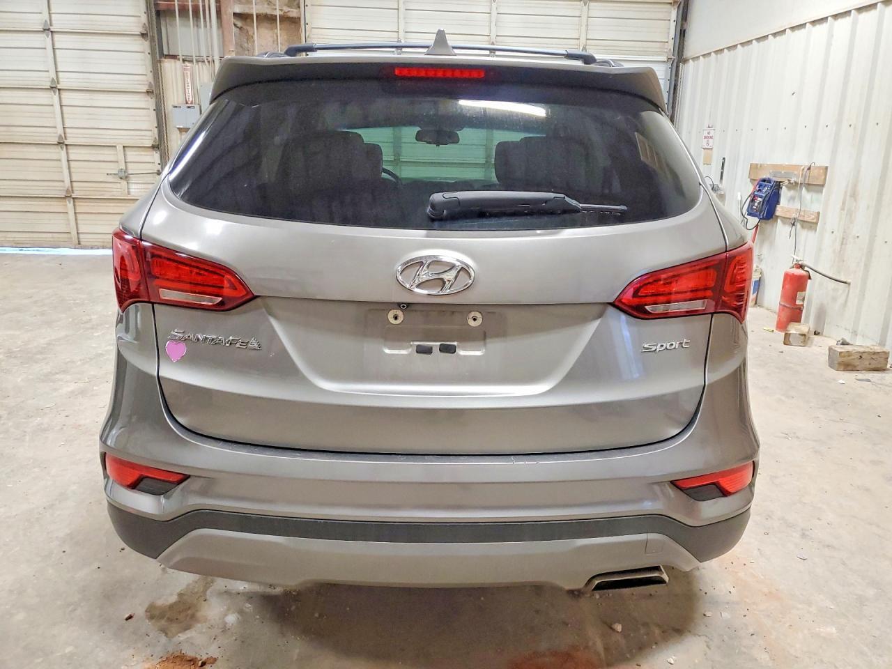 2017 Hyundai Santa Fe Sport 2.4L - Фото 6