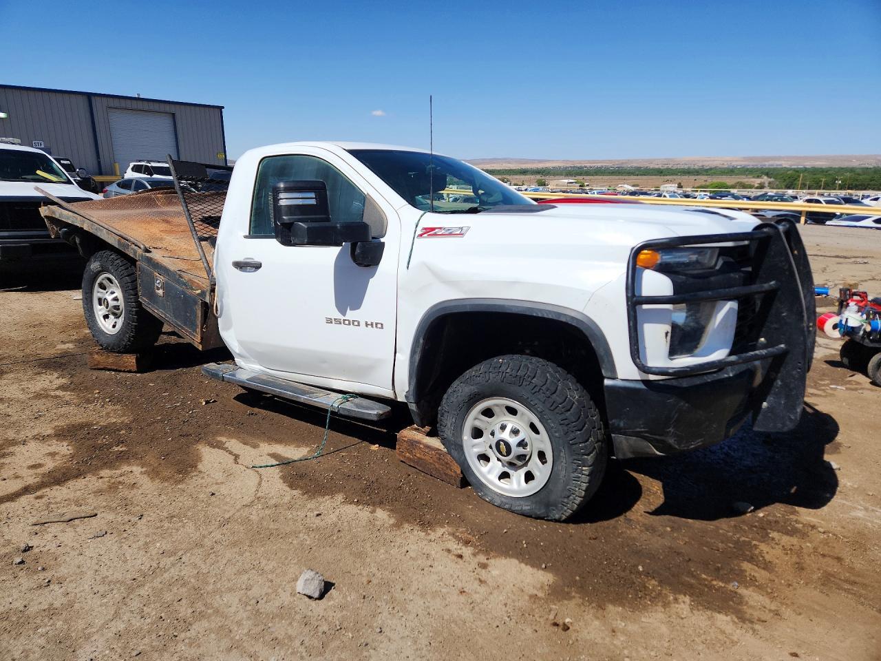 2021 Chevrolet Silverado K3500 - Фото 7