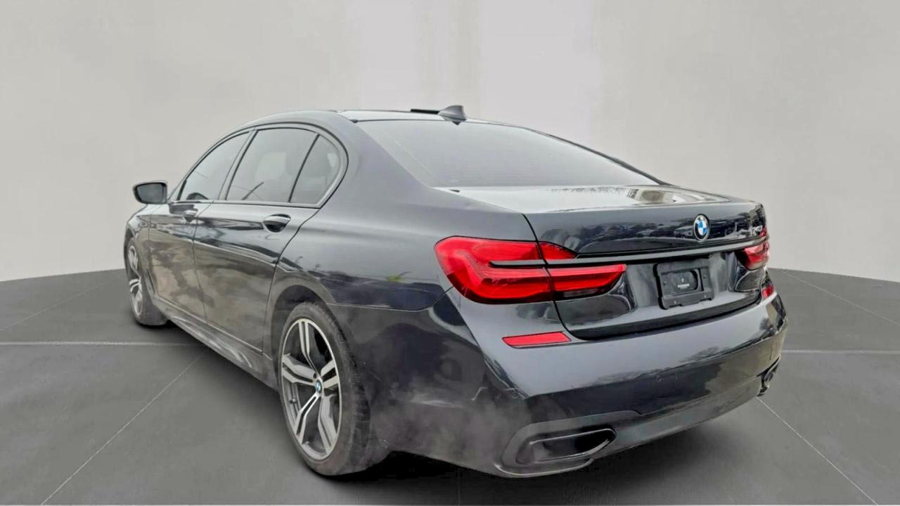 2019 BMW 740 I - Фото 3