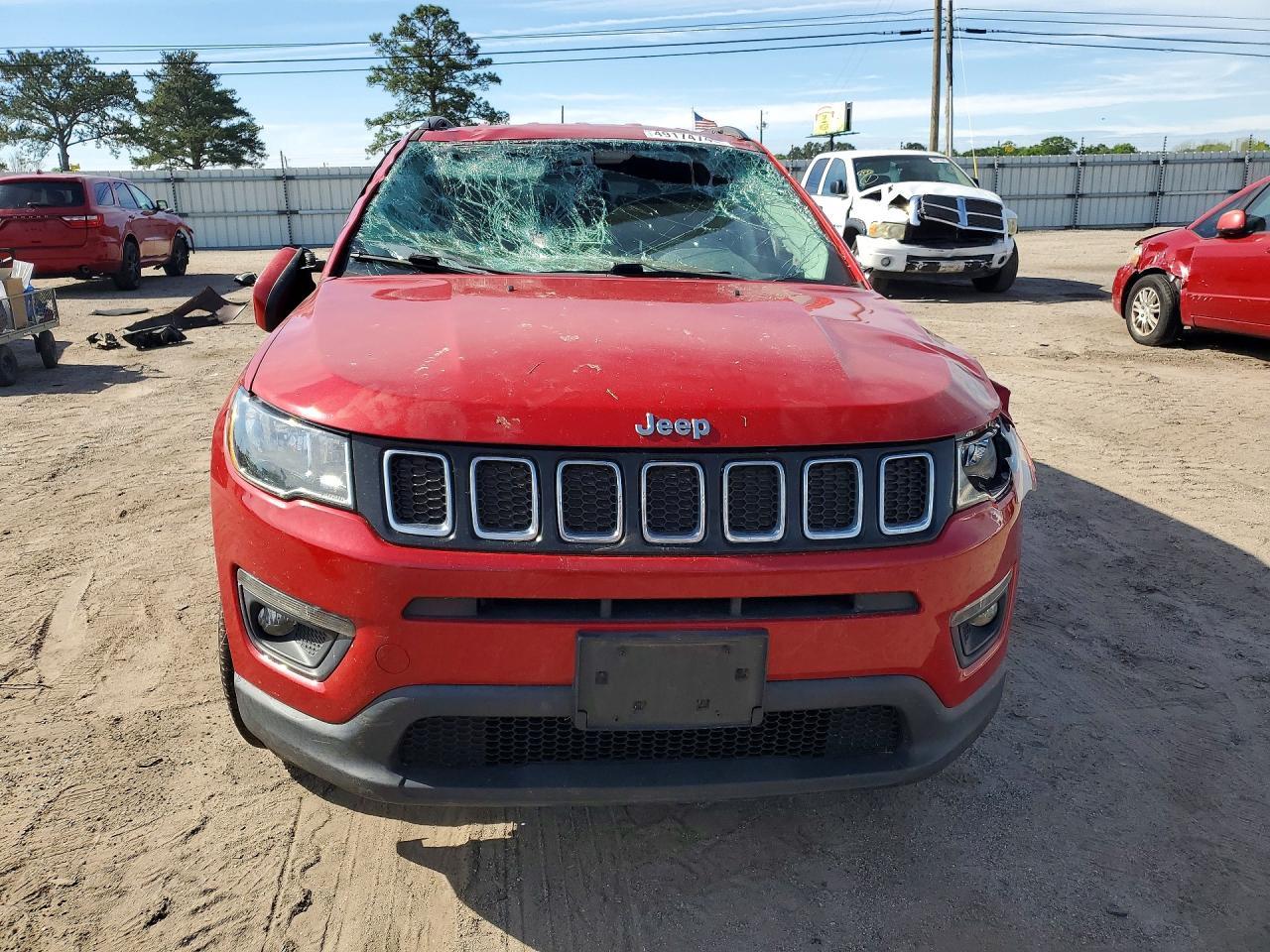 2018 Jeep Compass Latitude - Фото 5