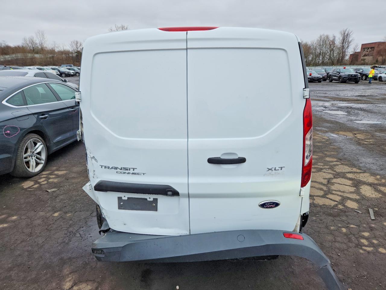 2015 Ford Transit Connect Xlt - Фото 6