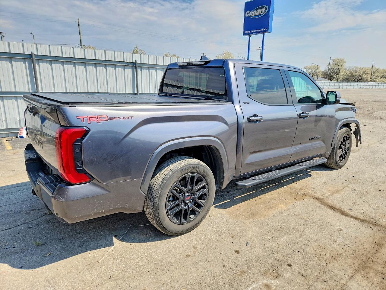 2022 Toyota Tundra Sr5 - Image 3