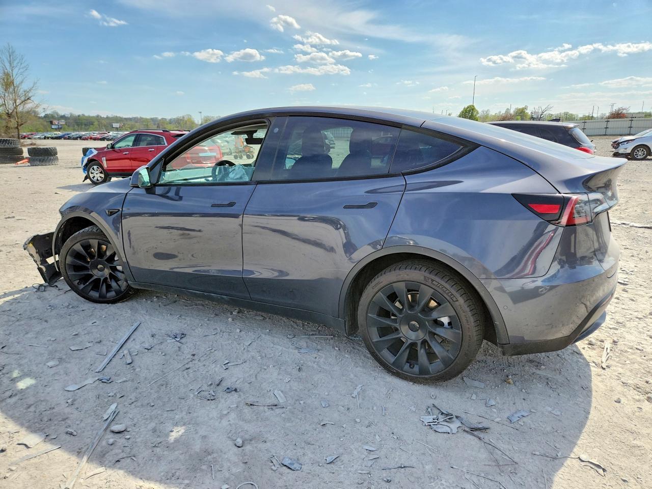2022 Tesla Model Y - Фото 2