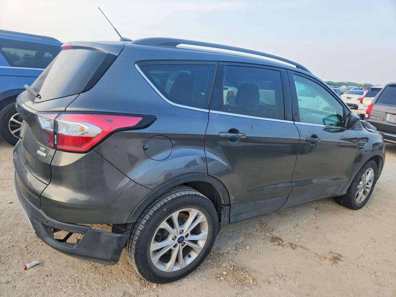 2017 Ford Escape Se - Image 3