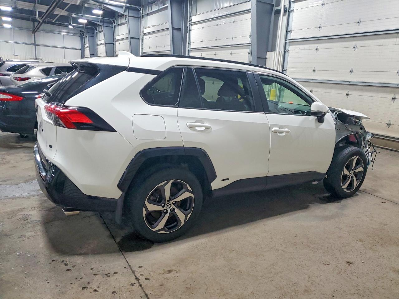2021 Toyota Rav4 Prime Se - Image 3