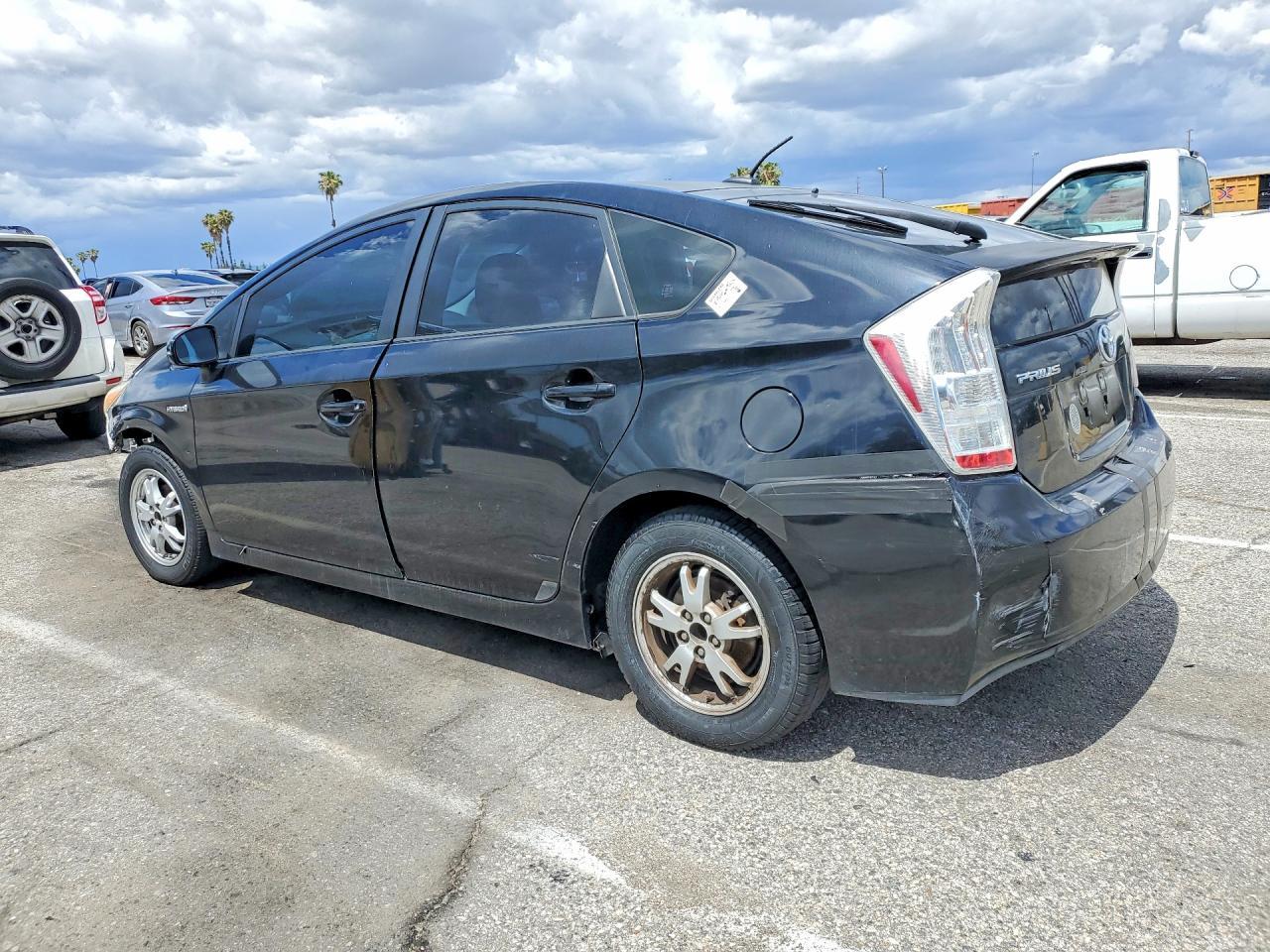 2010 Toyota Prius Ii - Фото 2